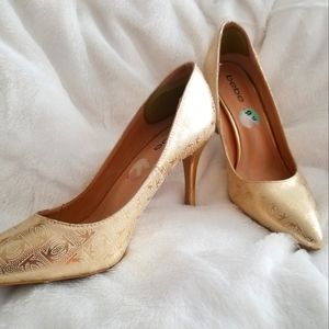 bebe gold heels